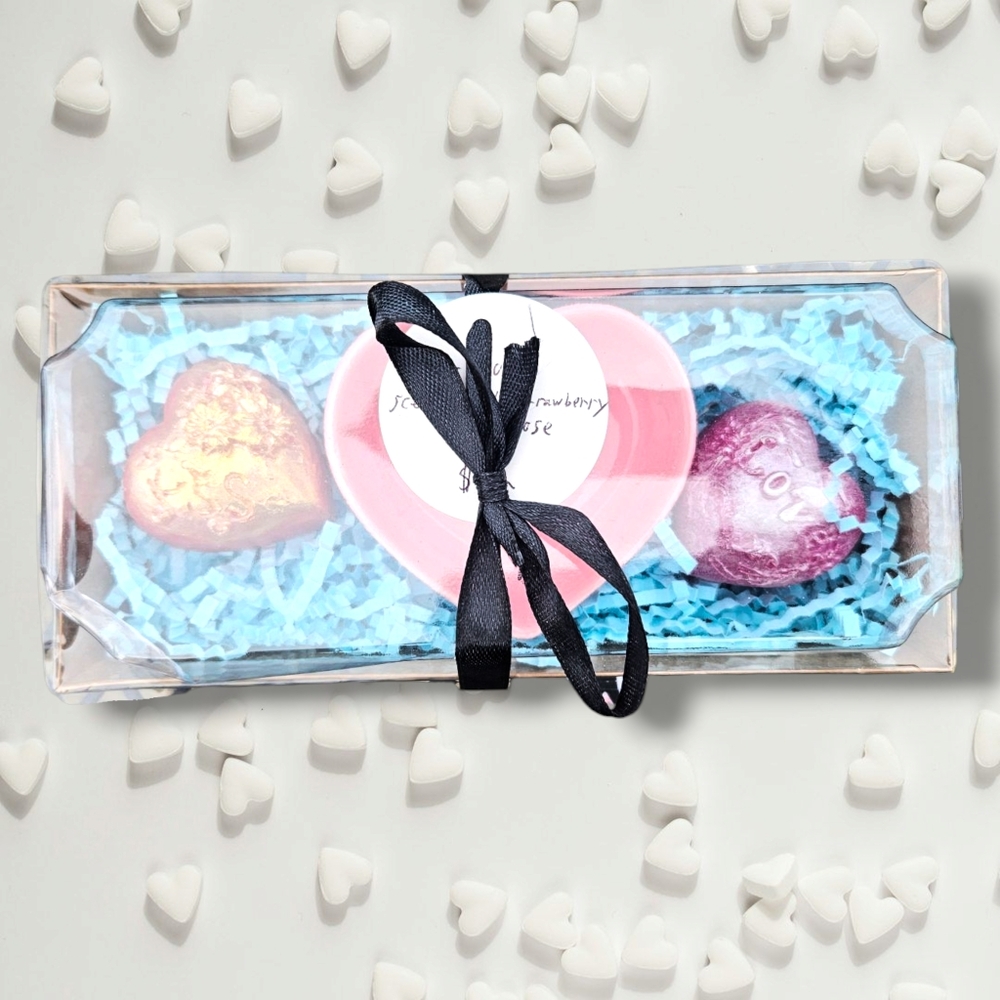 Heart-Shaped Aloe Soap Set - Picture 2 of 5